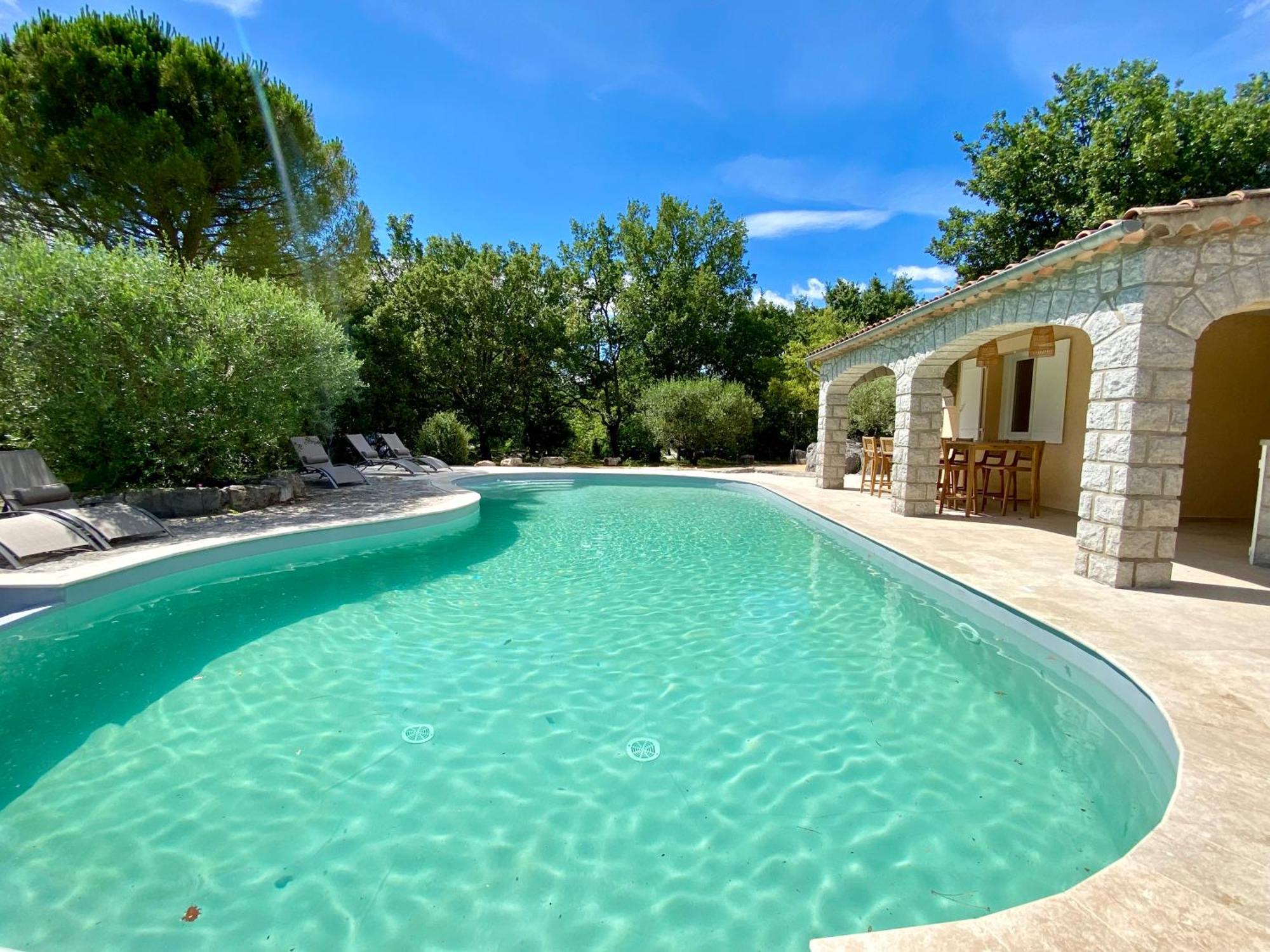 Maison Pour 12P, Piscine A Debordement Chauffee D'Avril A Octobre Inclus Ruoms Luaran gambar